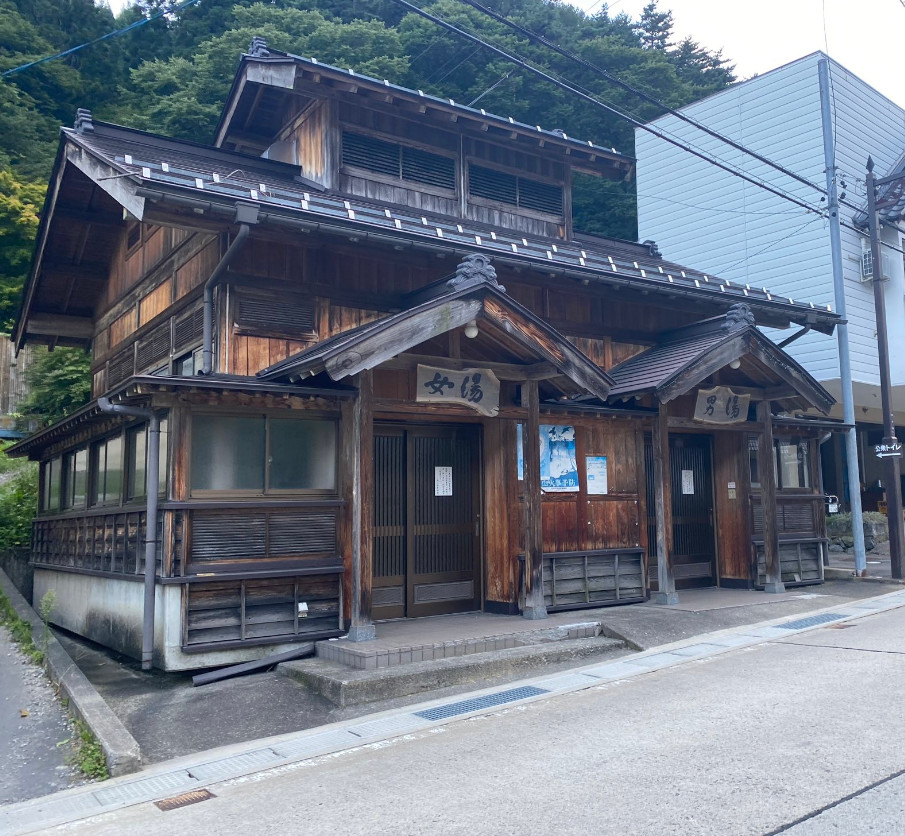 日本百年老店遇外籍客人逃单事件，旅馆经理伤心反思：服务问题引发的悲剧？ - 我的世界基岩版中文站 - 我的世界基岩版中文站