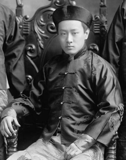 他曾是大清王朝的颜值担当！却从风华绝代，到败光家产的凄凉晚年 - 奇趣星球报 - 奇趣星球报