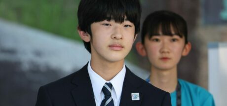 日本18岁悠仁王子疑似走后门上东大,引发日本民众愤怒! - 我的世界基岩版中文站