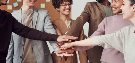 职场形象：超越能力的隐形力量 - 奇趣星球报