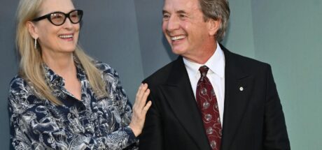 打破年龄界限!Meryl Streep 与 Martin Short 的爱情火花引发热议 - 我的世界基岩版中文站