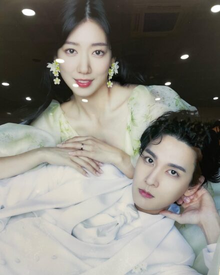 《来自地狱的法官》太好看了!朴信惠的幸福密码:不聊工作的伴侣最暖心 - 我的世界基岩版中文站 - 我的世界基岩版中文站