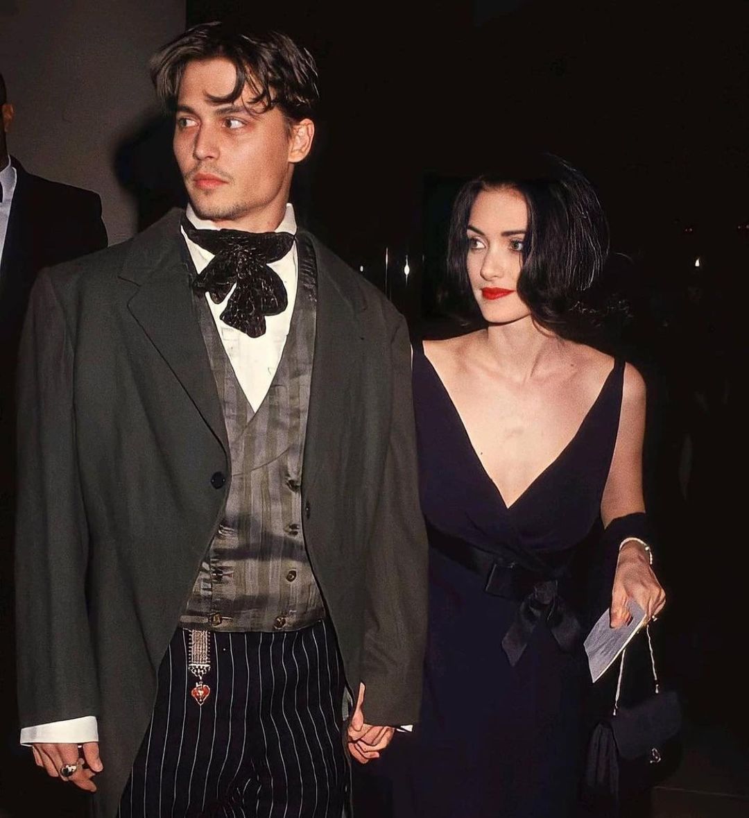 从 Johnny Depp 到设计师男友！Winona Ryder 坚持14年不婚的背后原因曝光 - 我的世界基岩版中文站 - 我的世界基岩版中文站