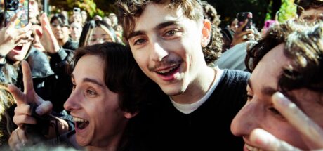 Timothée Chalamet 撞脸大赛火爆纽约!“甜茶”现身观赛,粉丝嗨翻天! - 我的世界基岩版中文站