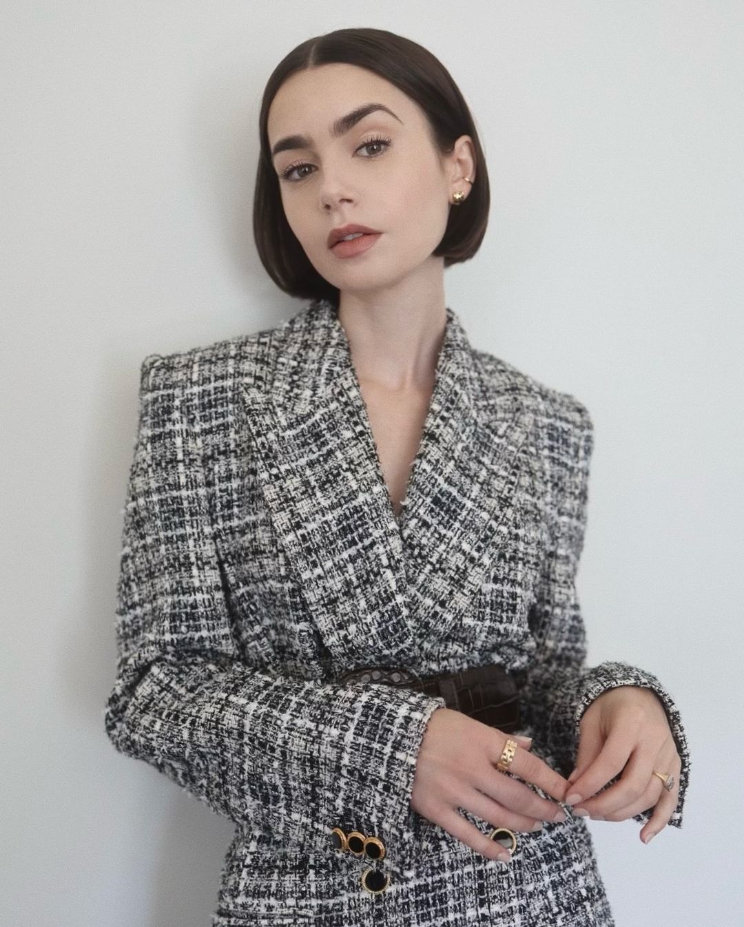 原以为《Emily in Paris》Lily Collins只有美貌，如今才发现她的内涵与魅力 - 我的世界基岩版中文站 - 我的世界基岩版中文站