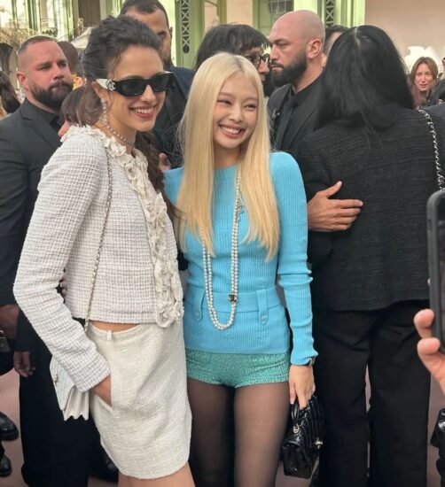 被指歧视Jennie的Margaret Qualley竟是星二代!芭蕾舞者出身,时尚圈宠儿 - 奇趣星球报 - 奇趣星球报