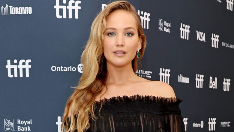 Jennifer Lawrence 视保护儿子为人生使命！开朗个性让孩子幸福满满 - 奇趣星球报 - 奇趣星球报