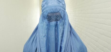 即使面对通缉与死亡威胁!阿富汗女子乐团 Burka Band 坚守20年初心,只为唱出女性的力量! - 我的世界基岩版中文站