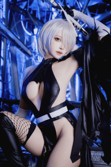 美少女樱花妹COS《尼尔》2B！肤如凝脂，玲珑有致 - 奇趣星球报 - 奇趣星球报