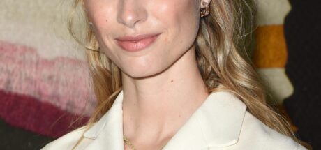 看过摩纳哥王妃 Beatrice,才知道什么是真正的贵族!家族富可敌国,收服爱玩王子拥有美满婚姻! - 我的世界基岩版中文站