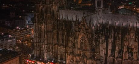 如魔法世界的「科隆大教堂圣诞市集」,以《哈利波特》般的奇幻气氛闻名!是过圣诞节的梦幻选择! - 奇趣星球报