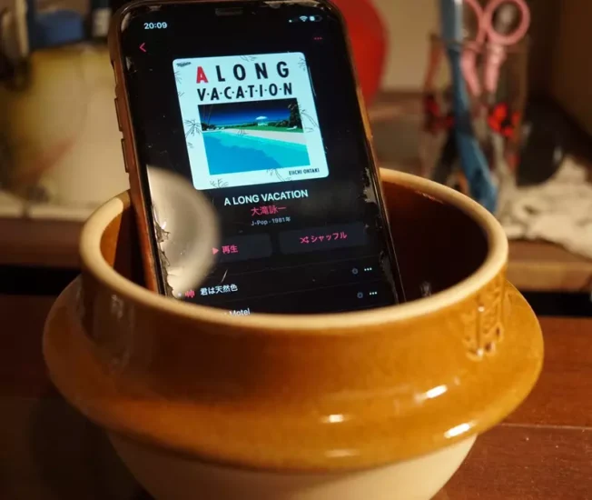 日本超人气铁路便当“釜锅便当”，陶制容器创意再利用！既可以煮饭，甚至还可以当做手机喇叭！ - 奇趣星球报 - 奇趣星球报