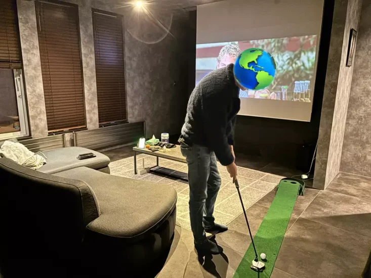 日本女网友议论“攻的房间”,明明是不认识的陌生人的家!腐女们却都感到似曾相识! - 奇趣星球报 - 奇趣星球报