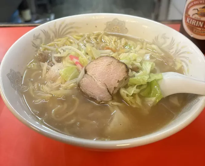 日本网友去餐厅却被误认成常客,将错就错享用老板端出的“老样子”!意外体验到别人的人生了! - 奇趣星球报 - 奇趣星球报