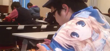 日本网友带动漫周边参加大学考试，被其他考生拍照嘲笑还发网上！两人竟结为好友直到10年后依然有联系！ - 我的世界基岩版中文站