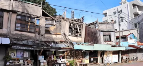 日本网友议论“宫崎废墟商店街”，看起来超破烂却还在正常营业！成了废墟探险家们的话题景点！ - 我的世界基岩版中文站