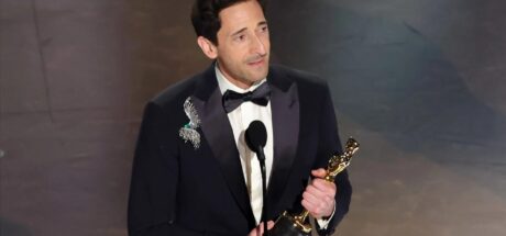 Adrien Brody 二度拿下奥斯卡「最佳男主角」!曾为戏暴瘦 13 公斤、断联亲友,透过作品找回自己! - 我的世界基岩版中文站