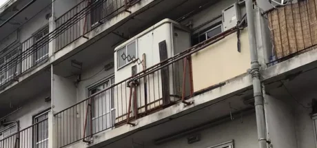 日本网友议论“阳台上的神秘箱子”，这是日本早期的整体浴室！曾经是许多公宅家庭的救世主！ - 我的世界基岩版中文站