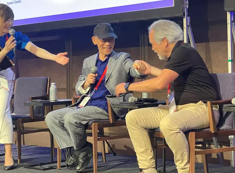 图片[3] - 日本高达之父活动中探讨“有关太空殖民议题”！然而他却直言，现在的人类还无法在太空中生存！ - 我的世界基岩版中文站 - 我的世界基岩版中文站