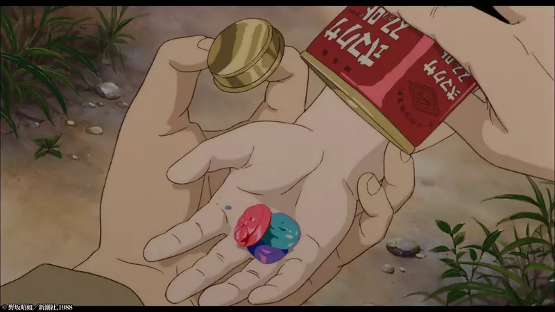 日本网友议论“《萤火虫之墓》糖果罐装的白色物体是什么”！许多人表示必须看2遍以上，才能理解其中的隐喻！ - 奇趣星球报 - 奇趣星球报