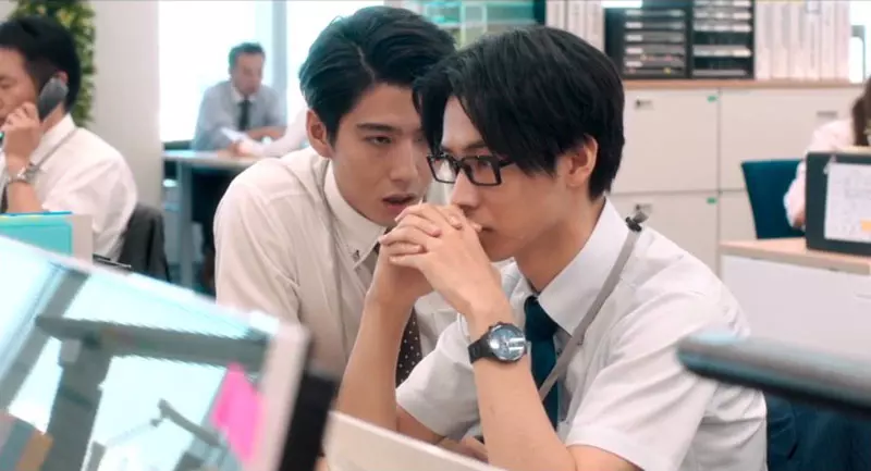 日本网友议论“办公室的格局”，不管做什么总有无数目光投射过来！让人没有任何隐私可言！ - 奇趣星球报 - 奇趣星球报