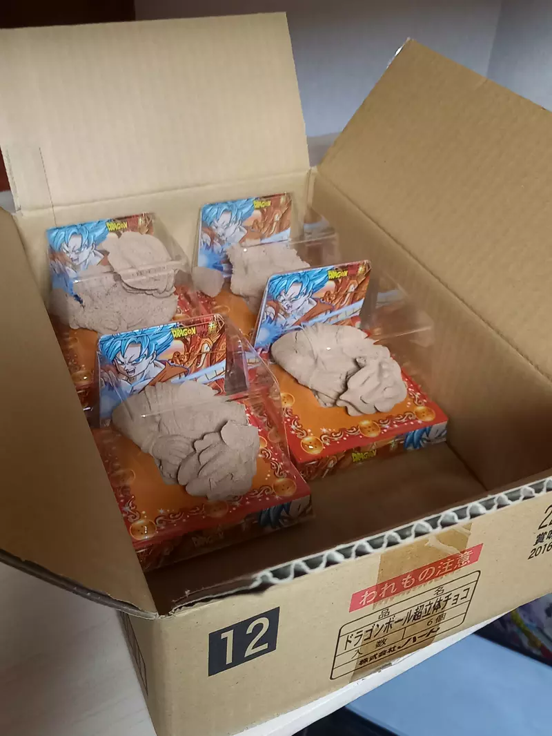 《七龙珠收藏家ペキン》会坏掉的联名食品该怎么收藏？他亲手打造逼真模型保留原样