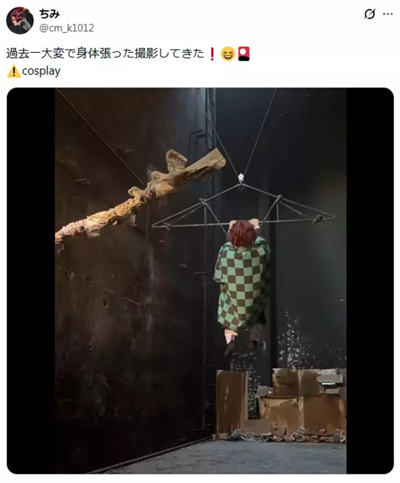 COSER挑战《史上最硬COSPLAY摄影》为了化身炭治郎豁出去了