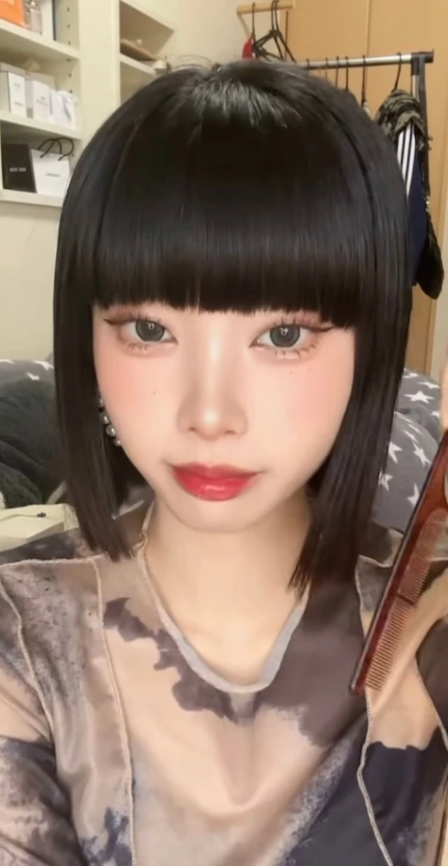 日本网友议论“那些努力自我改变的人”，他们用行动证明即使曾因外貌自卑！只要付出努力也能打造全新形象，激励着无数网友！