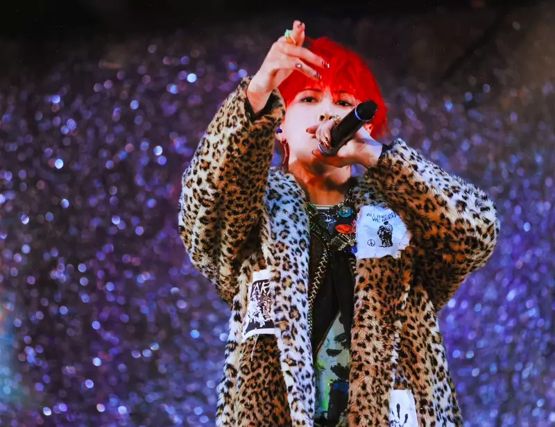 日本网友议论“寺庙里长大的孩子可以过圣诞节吗”，知名偶像表示每年都被问同样的问题！其实家中一样也会装饰圣诞树！