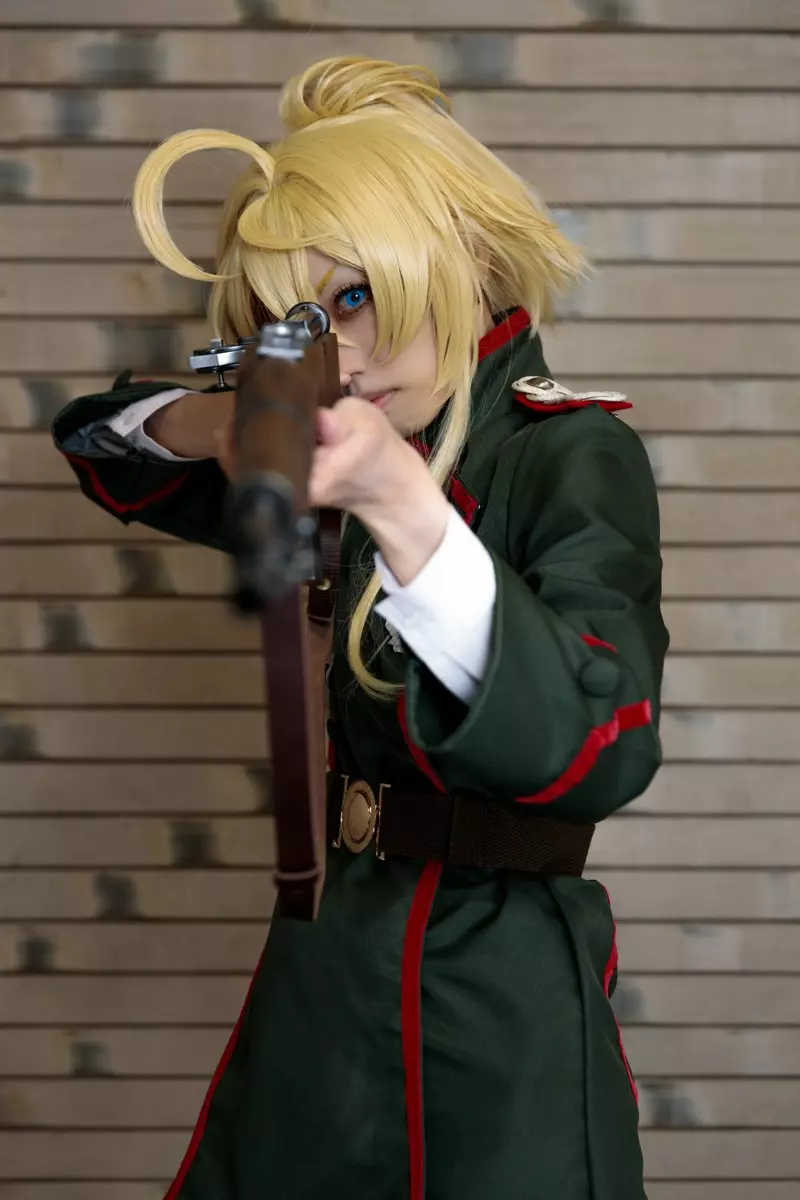 日本妈妈COSER的烦恼》孩子在学校暴露她的兴趣 老师竟然还说想看照片了