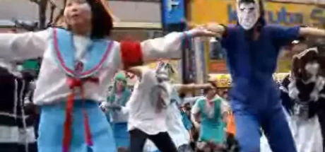 以为是二次元黄金时代？日本网友羡慕秋叶原街头借《凉宫春日》起舞，惨遭打脸！ - 奇趣星球报