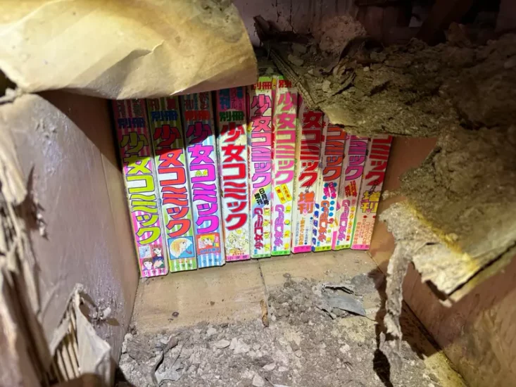 日本旧书店老板“上门清理古老仓库”，意外挖出尘封半世纪绝版漫画！连42年前的饼干都完好如初！ - 奇趣星球报 - 奇趣星球报