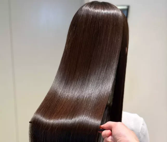 日本网友吐槽“动漫里的及膝超长发根本不存在”！结果意外炸出一堆三次元长发大佬，简直美翻了！ - 奇趣星球报 - 奇趣星球报