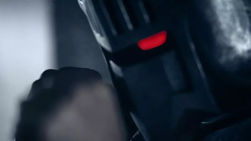 日本作家质疑“为何重甲角色难当主角”？网友却列出《钢炼》阿尔冯斯和《圣斗士》表示不服！ - 奇趣星球报 - 奇趣星球报