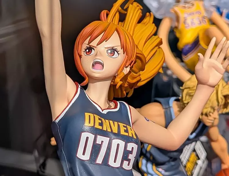 让全世界海迷感动落泪的大作？日本动漫《航海王》娜美全新手办公开引热议，拿掉反重力离谱身材后，这才是真女神啊！