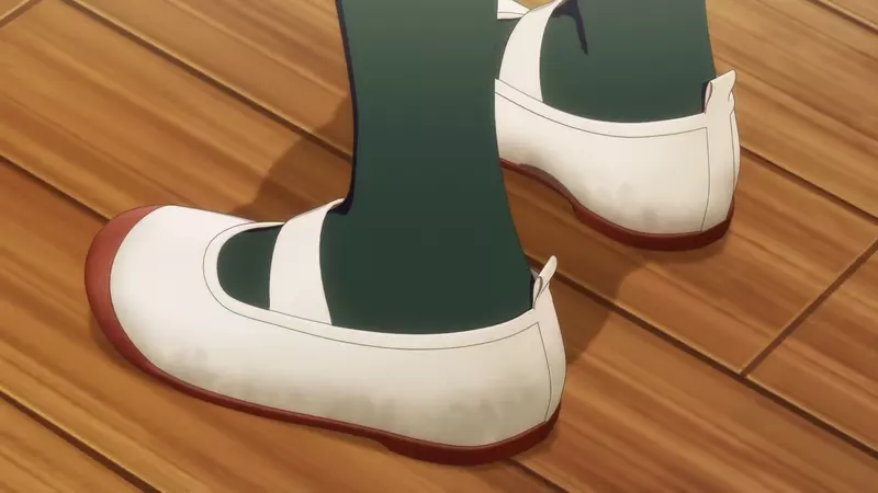 去日本学校上个课还要换鞋？老外灵魂发问炸出万千网友：鞋子颜色不一样，竟是为了方便社交！ - 奇趣星球报 - 奇趣星球报