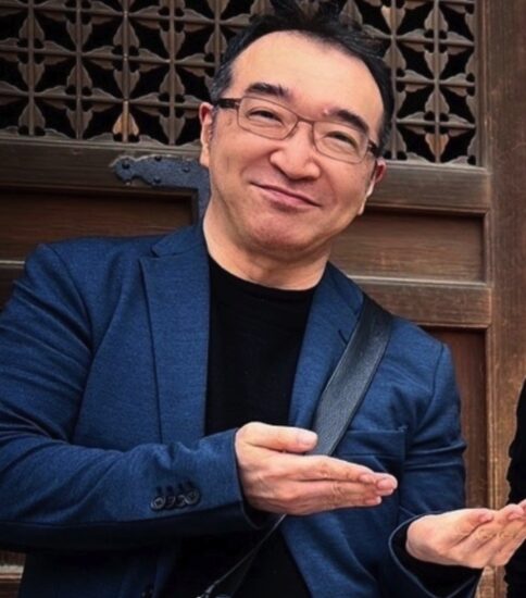 酷拉皮卡与火野丽梦幻同框!日本知名漫画家冨樫义博爆料《猎人》最新进度,神秘纸条暗示将于4月17日正式公开? - 奇趣星球报 - 奇趣星球报