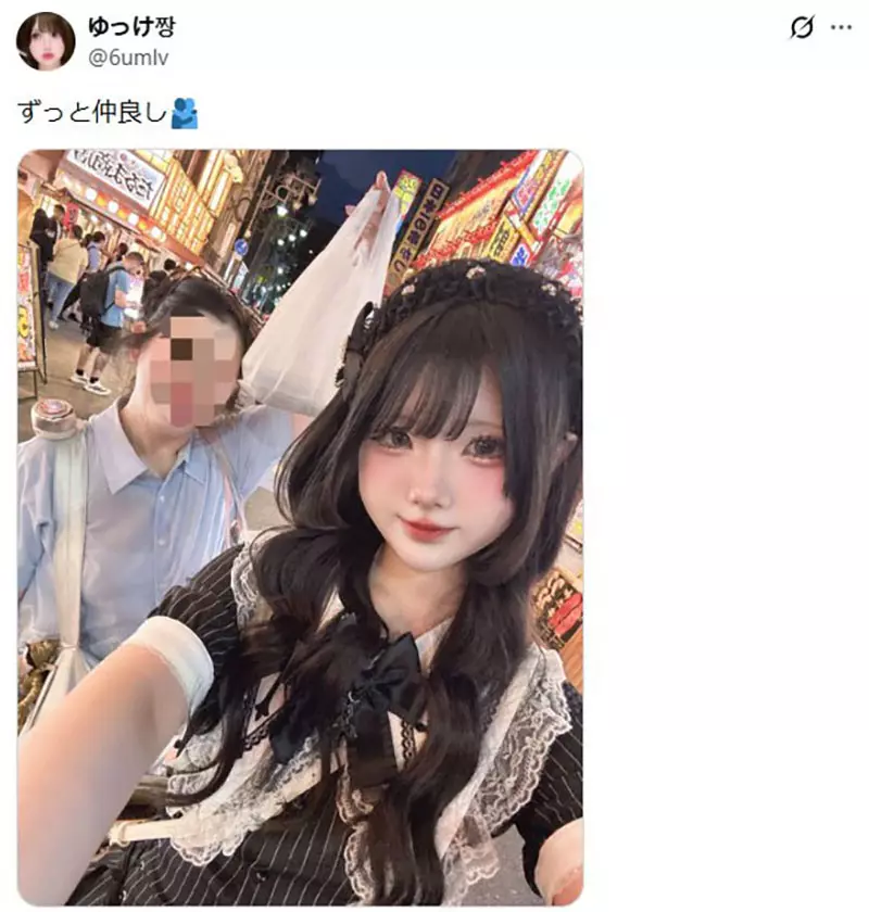 日本网友热议“平凡妈妈与地雷系女儿”逛街日常!原来这种反差母女组合真的很常见! 日本网友热议“平凡妈妈与地雷系女儿”逛街日常!原来这种反差母女组合真的很常见!