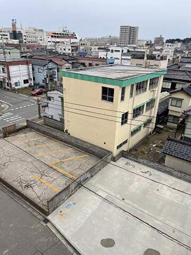 【】 【】