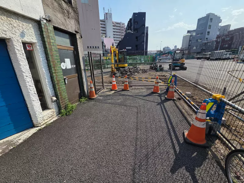 《孤独摇滚!》下北泽取景墙被围挡:粉丝怀念的,从来不只是一面墙和一次告别! 《孤独摇滚!》下北泽取景墙被围挡:粉丝怀念的,从来不只是一面墙和一次告别!
