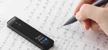 日本网友议论“0.3毫米真的没人感觉得到”?工业设计师的吐槽翻车,用户摸到的细节最诚实! - 奇趣星球报