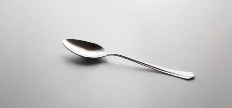 别再只拿汤匙吃饭了！日本网友分享7个生活妙用，真能替你省下麻烦和时间！ - 奇趣星球报